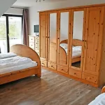 Apartment Schönes Mit Kamin Und Sauna Im Ostseebad