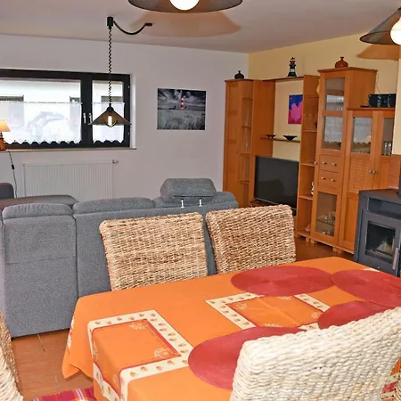 Apartment Schoenes Mit Kamin Und Sauna Im Ostseebad *