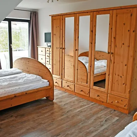 Apartment Schoenes Mit Kamin Und Sauna Im Ostseebad
