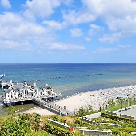 Appartement Schoenes Mit Kamin Und Sauna Im Ostseebad