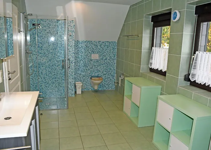 Schoenes Mit Kamin Und Sauna Im Ostseebad * Sellin (Rugen)