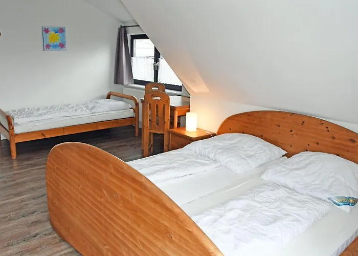 Schoenes Mit Kamin Und Sauna Im Ostseebad